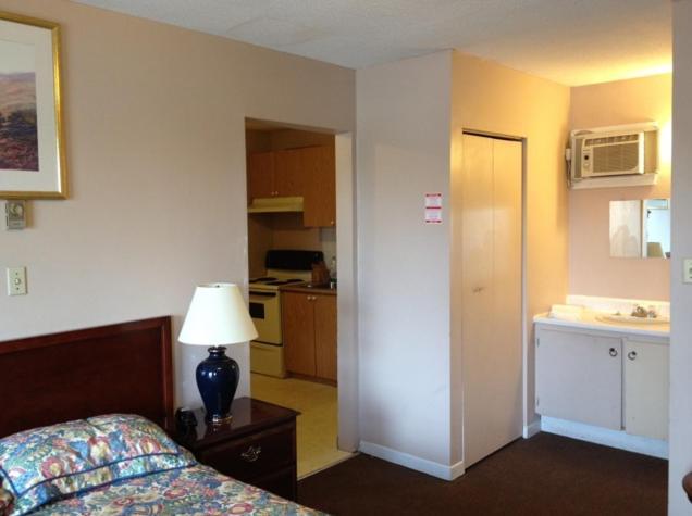 Lotus Motel Cobourg Dış mekan fotoğraf
